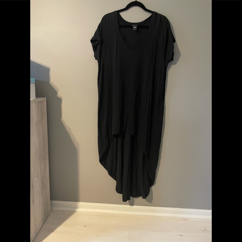 Torrid hi-lo T-shirt